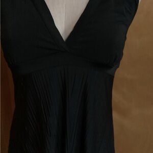 Elegant Black Sleeveless Dress